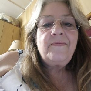 Meet your Posher, Carolyn